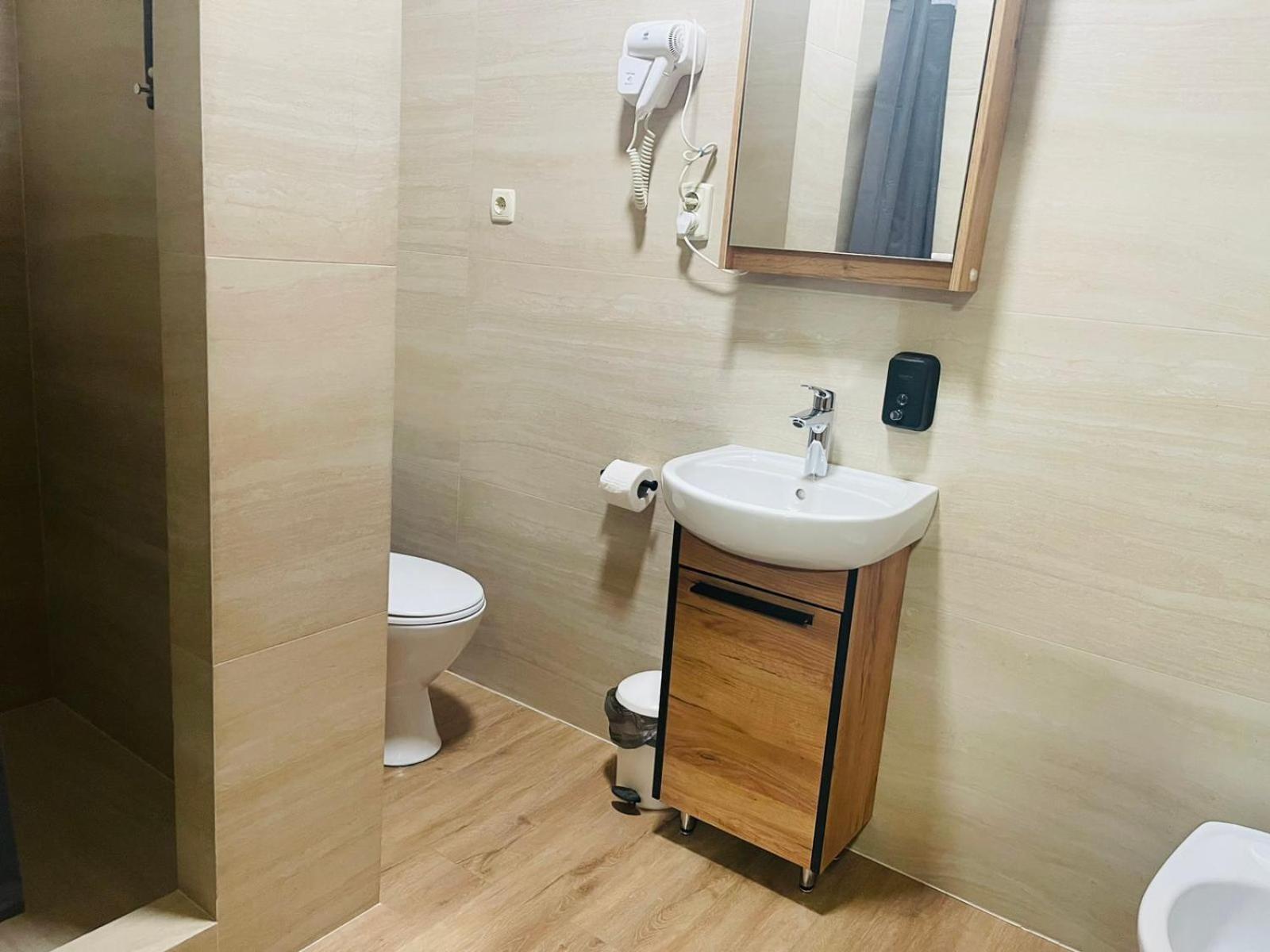 Ethno Complex Ukrayinske Selo Hotel Buzovaya Luaran gambar