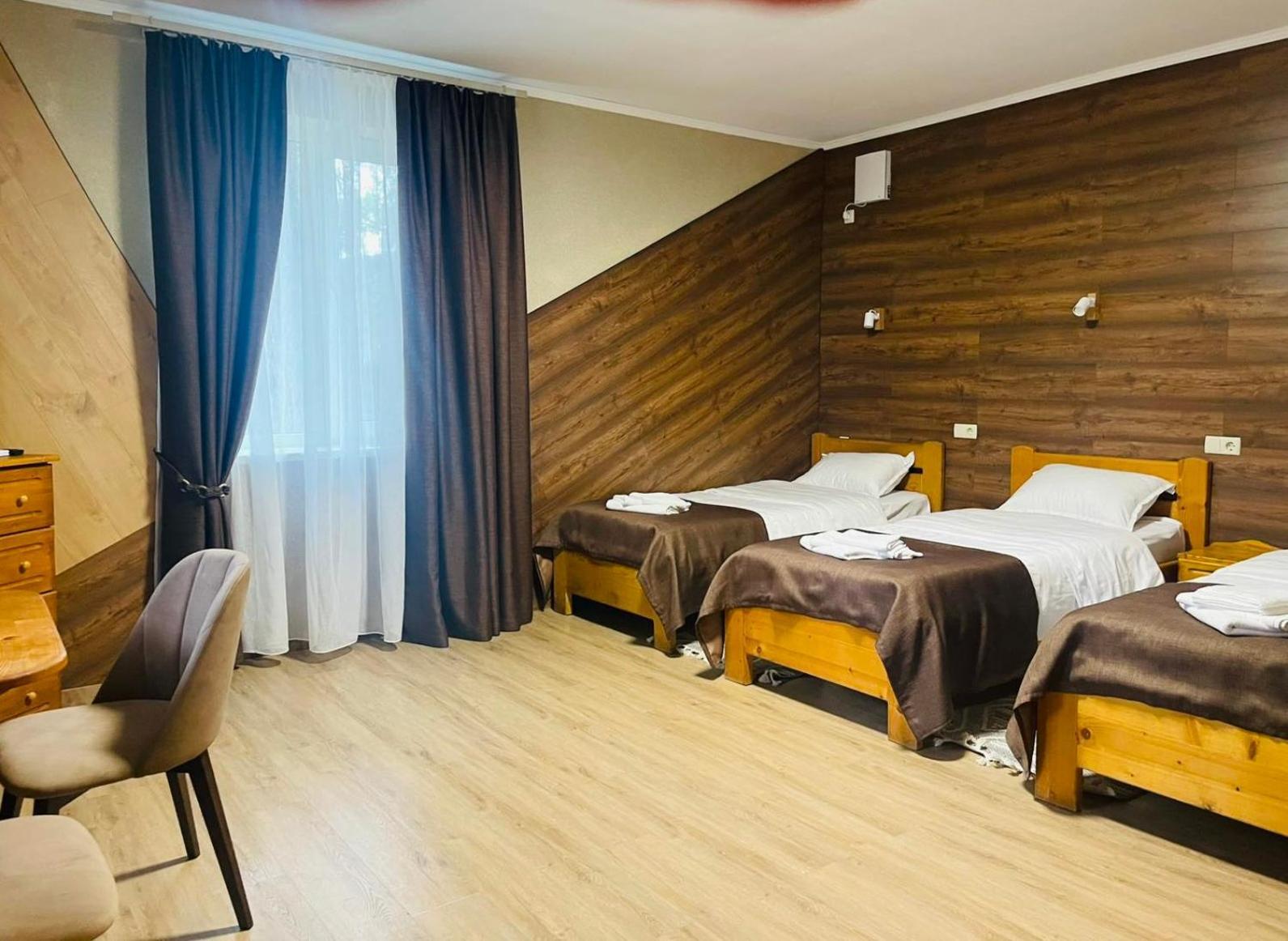 Ethno Complex Ukrayinske Selo Hotel Buzovaya Luaran gambar