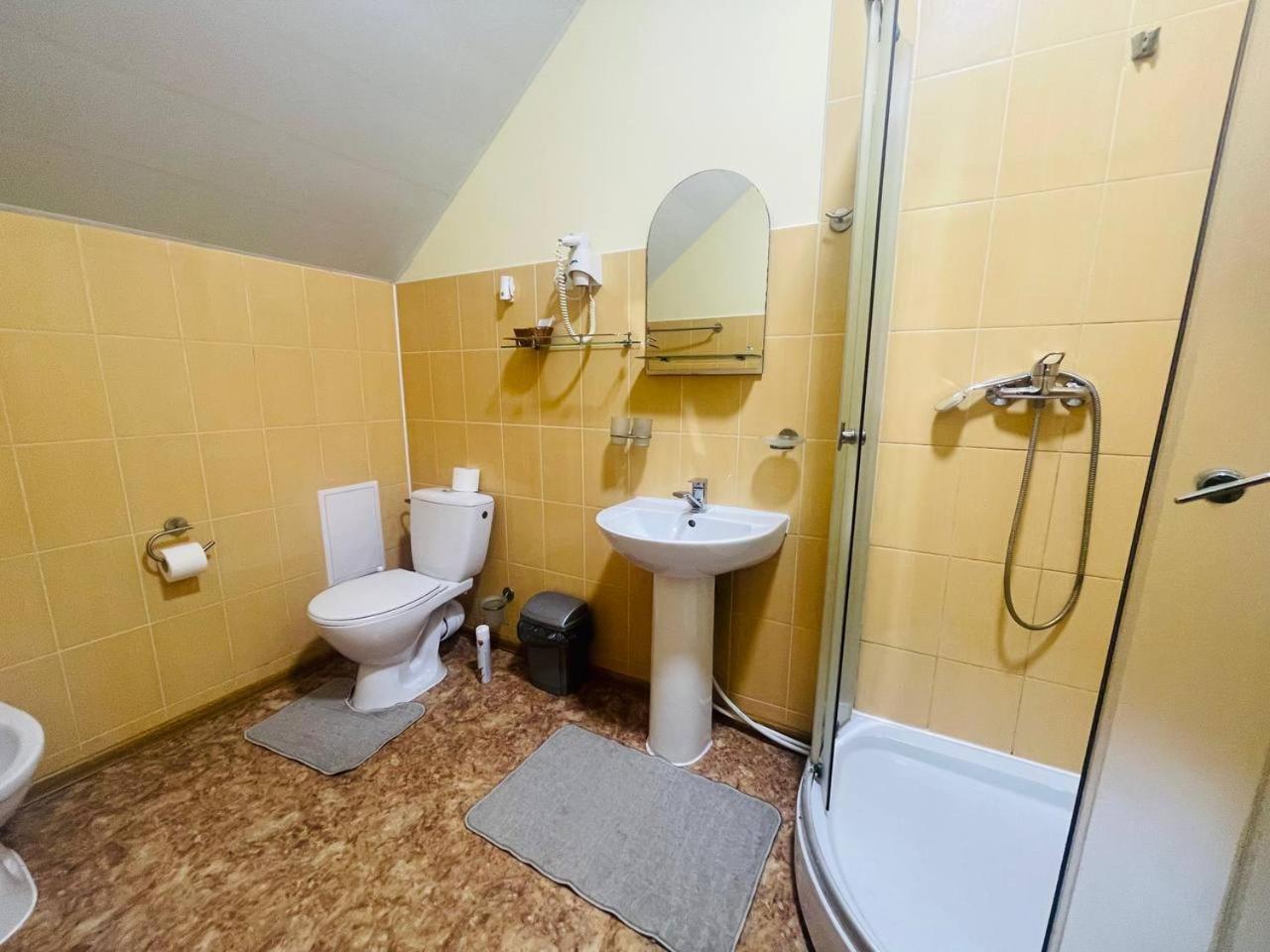 Ethno Complex Ukrayinske Selo Hotel Buzovaya Luaran gambar