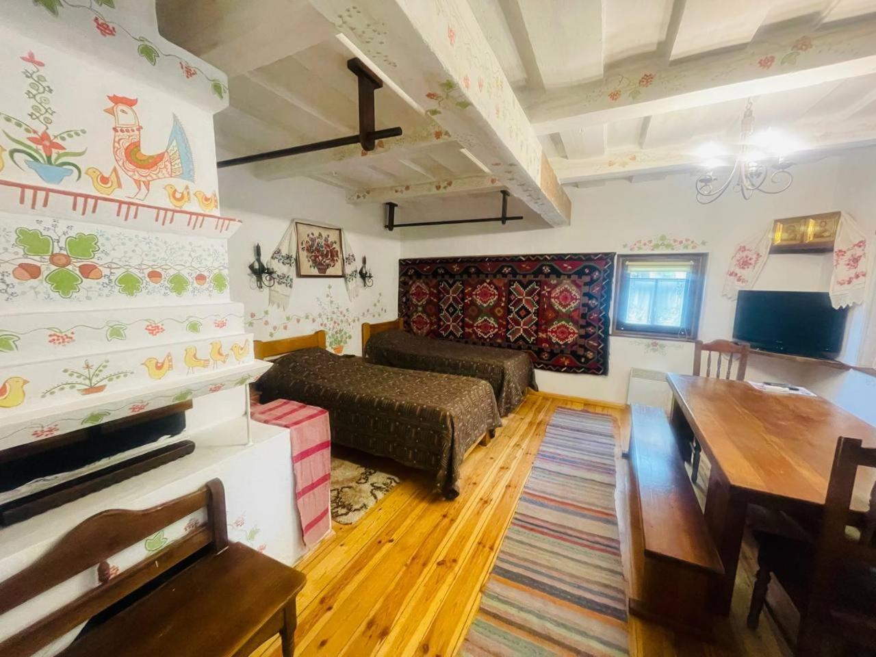 Ethno Complex Ukrayinske Selo Hotel Buzovaya Luaran gambar