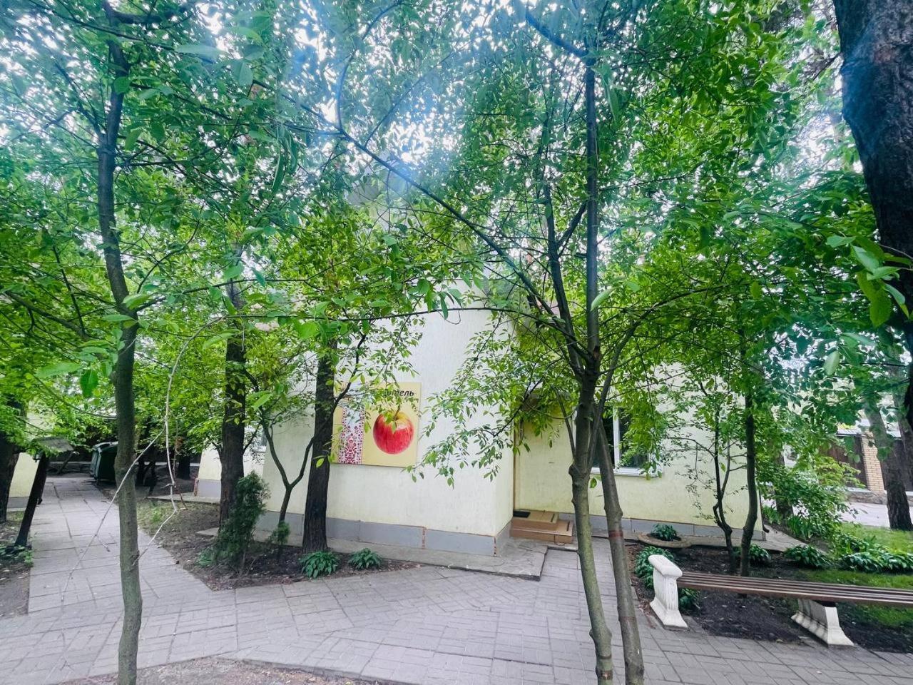 Ethno Complex Ukrayinske Selo Hotel Buzovaya Luaran gambar